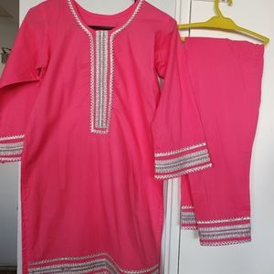 Kurta shwlar,outfit